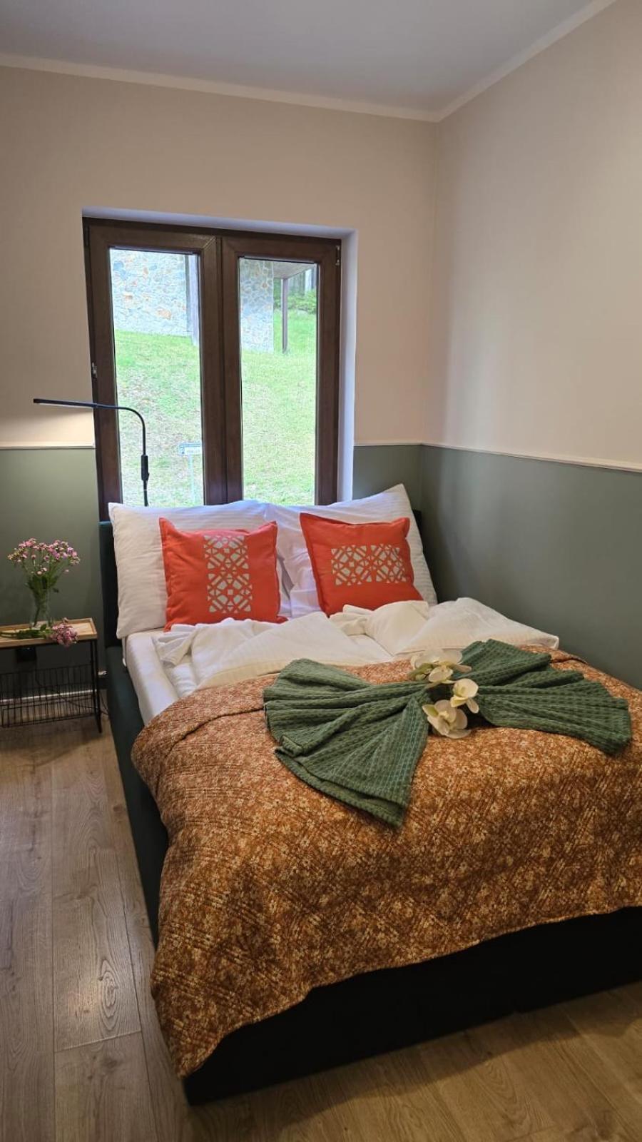 106 Apartament *